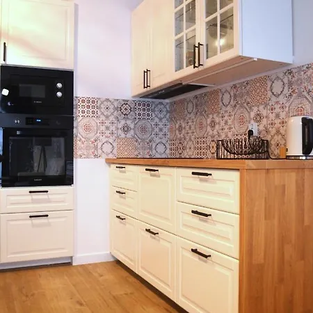 Lighter Apartment Gdansk